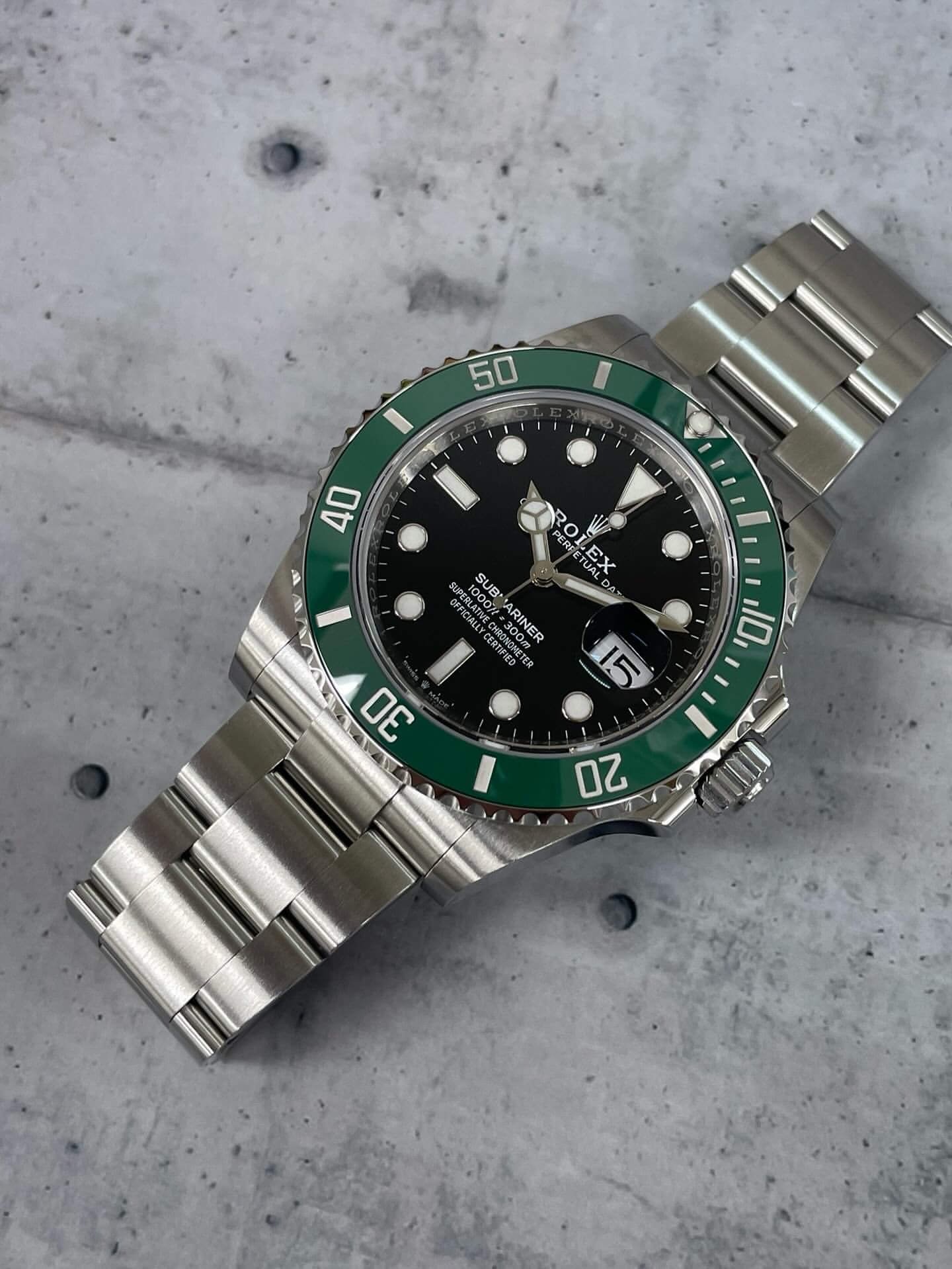 Rolex Submariner 116610LV black dial